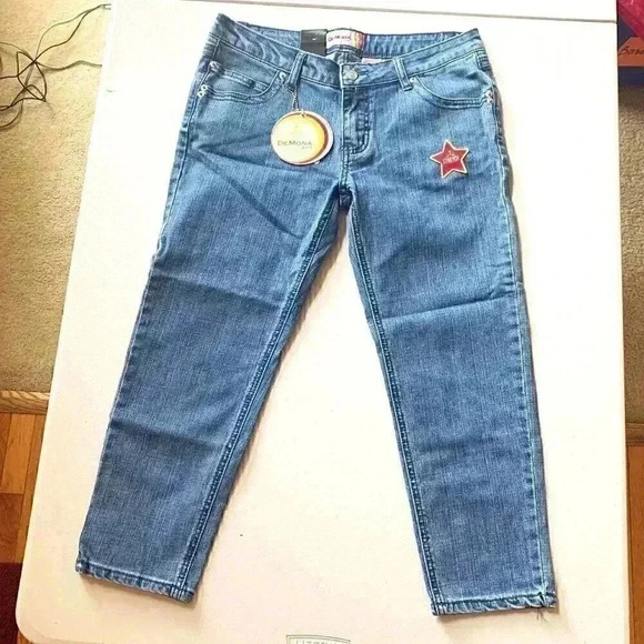 DeMona Jean Stretch Capri Size 9/10 NWT - Picture 2 of 12